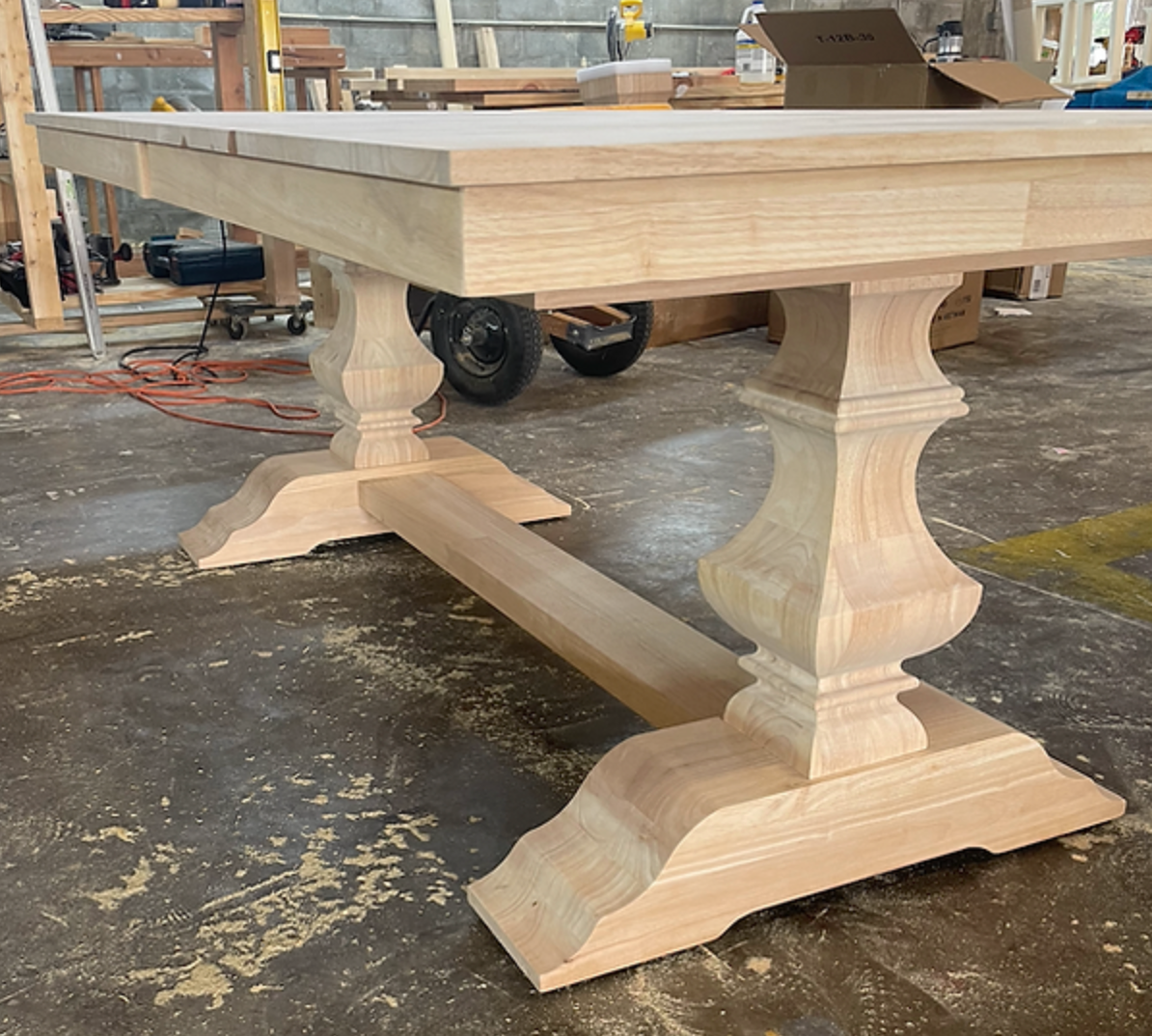 The Bluffton Extension Table